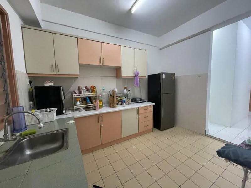 Pangsapuri untuk Disewa di Sri Dahlia - San MC - Kitchen - PropertyGuru.com.my