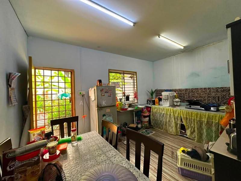 Rumah Teres 2-Tingkat untuk Dijual di Ulu Tiram (Johor) - Jack Wong - Kitchen - PropertyGuru.com.my
