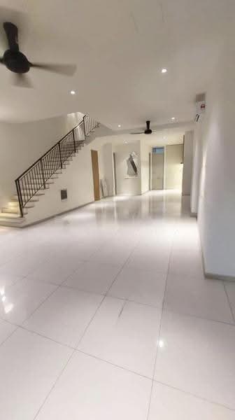 Rumah Teres 3-Tingkat untuk Disewa di Taman Puchong Legenda (Puchong) - Eric Lau Mun Chung - Interior - PropertyGuru.com.my