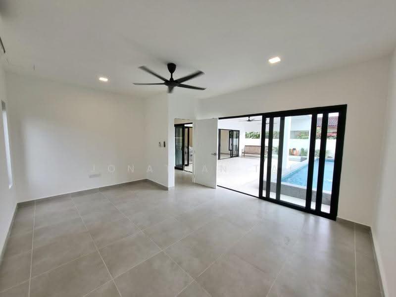 Bungalow House untuk Disewa di Petaling Jaya (Selangor) - Jonathan Tai - Living Room - PropertyGuru.com.my