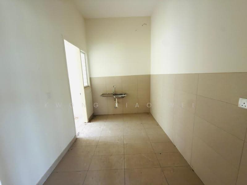 Rumah Berkembar untuk Dijual di Sungai Buloh (Selangor) - Kwong Xiao Wei - Kitchen - PropertyGuru.com.my