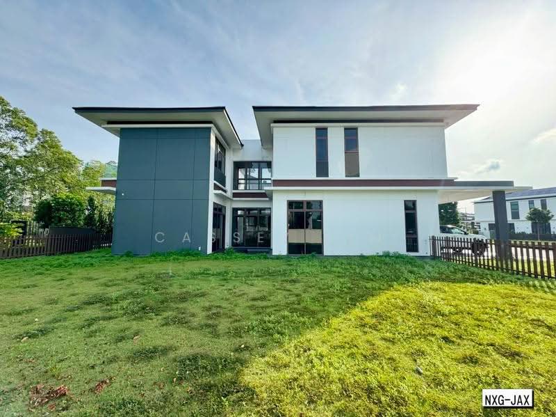 Bungalow House for Sale in Setia Alam (Selangor) - Cassey Lim - PropertyGuru.com.my
