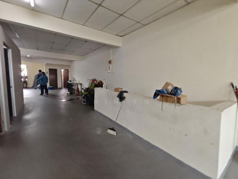 Kedai untuk Disewa di Taman Merdeka Permai (Batu Berendam) - CHIN FN - Interior - PropertyGuru.com.my