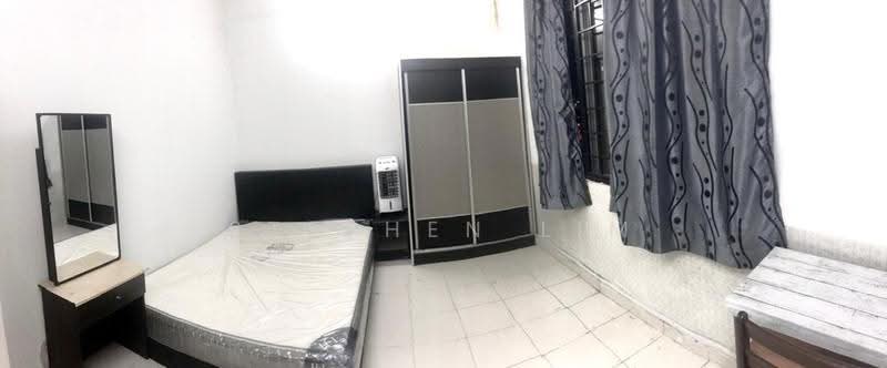 Apartment for Sale at Pangsapuri Lagoon Perdana - Stephen Lim - Bedroom - PropertyGuru.com.my