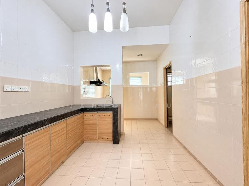 2-storey Terraced House for Sale in Bandar Mahkota Cheras (Cheras) - Janice Lau - Kitchen - PropertyGuru.com.my
