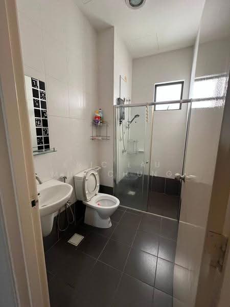 Condominium for Rent at Riverdale @ Usj One Park - Eric Lau Mun Chung - Bathroom - PropertyGuru.com.my