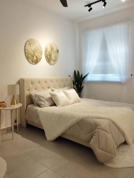 Pangsapuri untuk Dijual di Pangsapuri Indah - Andy Lau - Bedroom - PropertyGuru.com.my