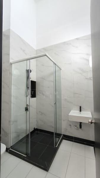 Semi-Detached House for Rent in Eco Majestic (Semenyih) - TOMMY CHIENG - Bathroom - PropertyGuru.com.my