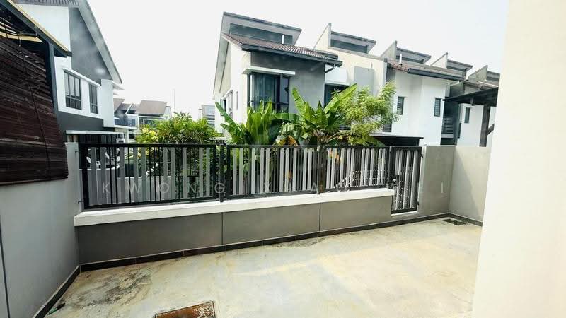 2-storey Terraced House for Sale in Sungai Buloh (Selangor) - Kwong Xiao Wei - Exterior - PropertyGuru.com.my