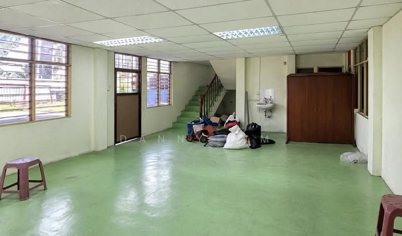 Warehouse for Rent in Kawasan Perindustrian Pengkalan (Lahat) - Danny Lim - Interior - PropertyGuru.com.my