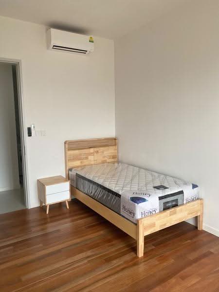 Kediaman Servis untuk Disewa di Edelweiss @ Tropicana Gardens - Christine Lim - Bedroom - PropertyGuru.com.my