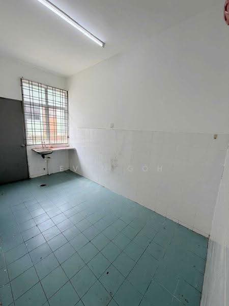 Rumah Teres 2-Tingkat untuk Dijual di Saujana Puchong (Puchong) - Evan Goh - Kitchen - PropertyGuru.com.my