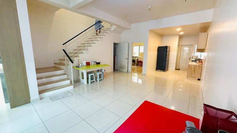 2-storey Terraced House for Sale in Petaling Jaya (Selangor) - Kwong Xiao Wei - Kitchen - PropertyGuru.com.my