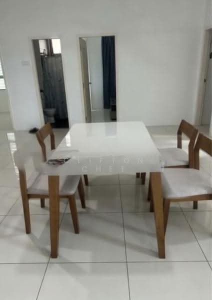 Kondominium untuk Disewa di Skyview Residence - Clifton Chee - Dining Room - PropertyGuru.com.my