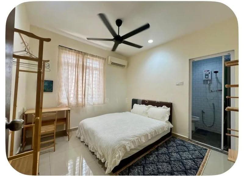 Rumah Berkembar untuk Disewa di Kampung Mohd Amin (Johor Bahru) - Valerie Saw - Bedroom - PropertyGuru.com.my