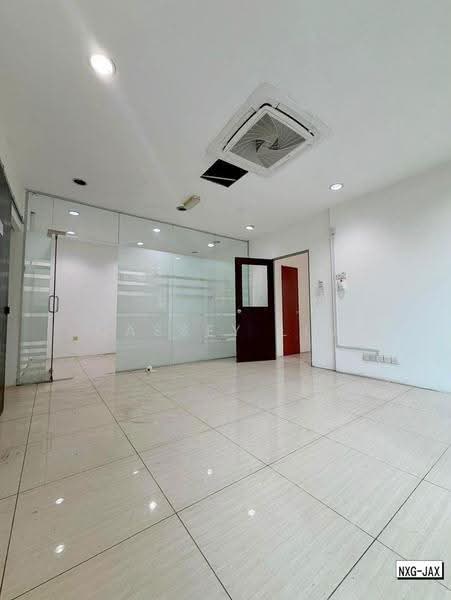 Commercial Semi-D for Sale in Klang (Selangor) - Cassey Lim - Interior - PropertyGuru.com.my