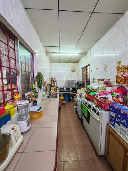 2-storey Terraced House for Sale in Bandar Baru Sri Petaling (Sri Petaling) - Joyce Low - Kitchen - PropertyGuru.com.my
