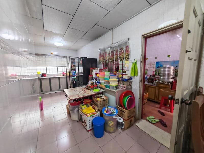 2-storey Terraced House for Sale in Bandar Baru Sri Petaling (Sri Petaling) - Joyce Low - Kitchen - PropertyGuru.com.my