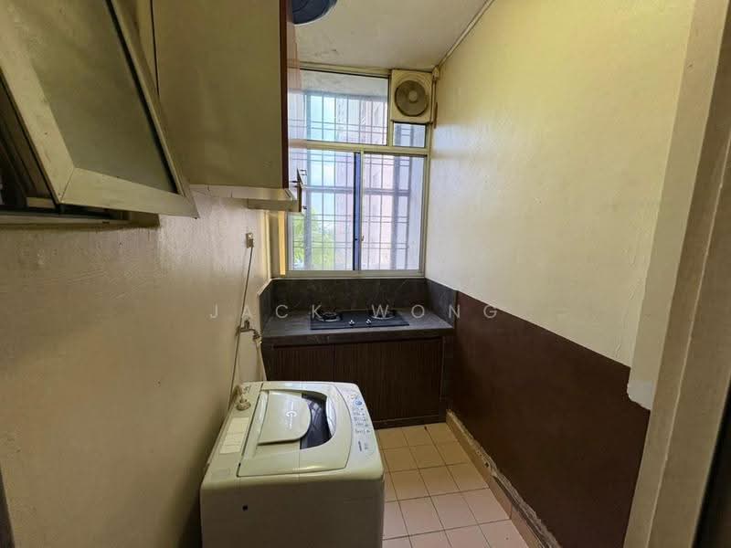 Pangsapuri untuk Dijual di Prima Regency - Jack Wong - Kitchen - PropertyGuru.com.my