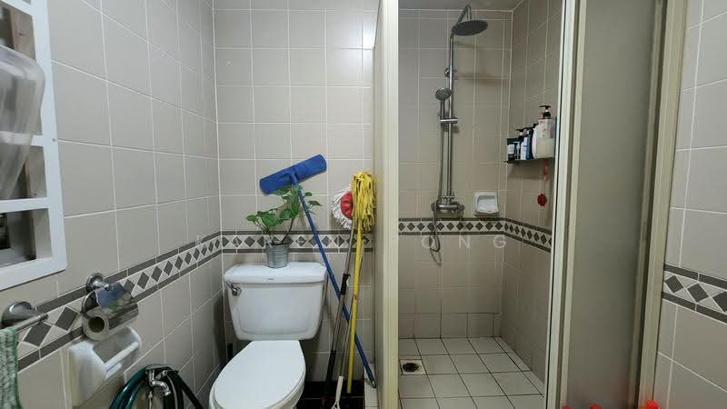 Condominium for Sale at Riana Green Condominium - Karen Pong - Bathroom - PropertyGuru.com.my