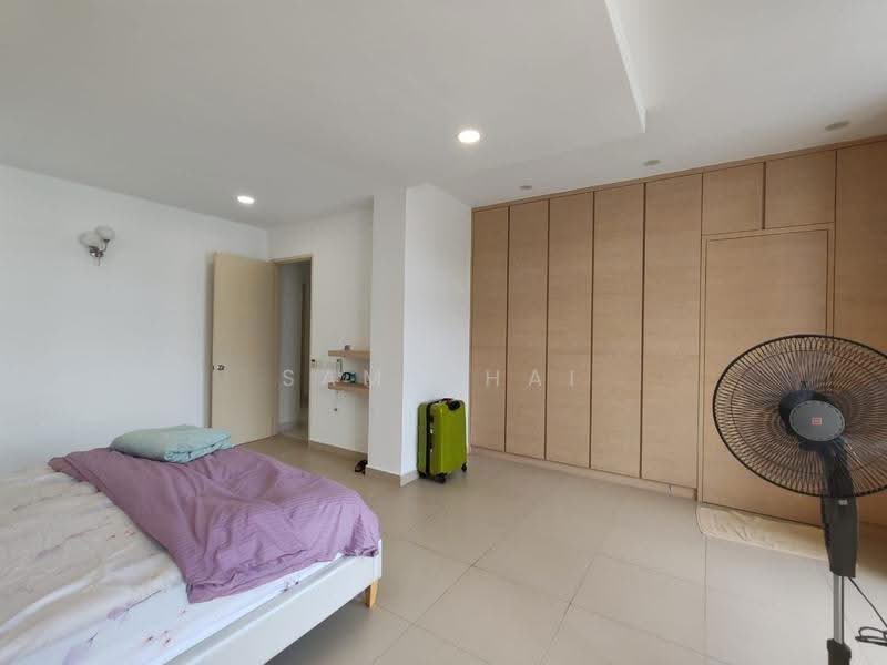 Rumah Teres 2-Tingkat untuk Dijual di Setia Tropika (Johor Bahru) - Sam Chai - Bedroom - PropertyGuru.com.my