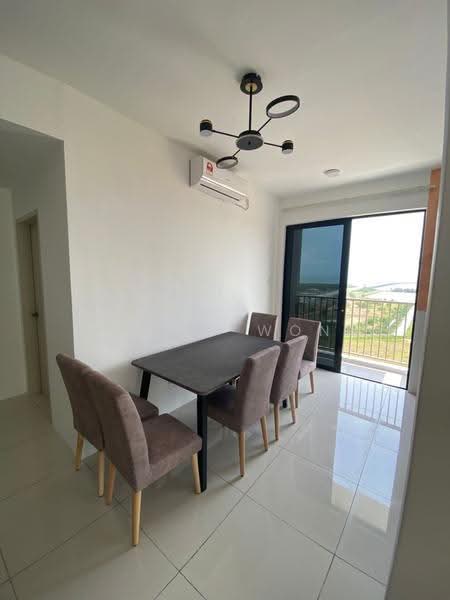 Kediaman Servis untuk Disewa di Vivo Executive Apartment - Rainny Wong - Dining Room - PropertyGuru.com.my