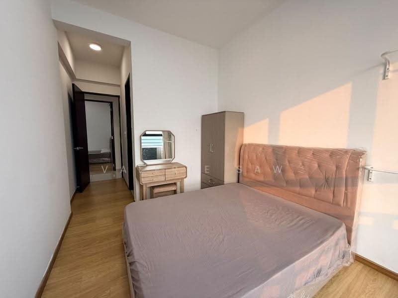 Condominium for Rent at Kings Bay @ Country Garden Danga Bay - Valerie Saw - Bedroom - PropertyGuru.com.my