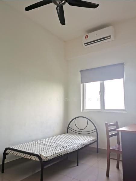 Kondominium untuk Disewa di The Wharf Residence - Carlos Ng - Bedroom - PropertyGuru.com.my