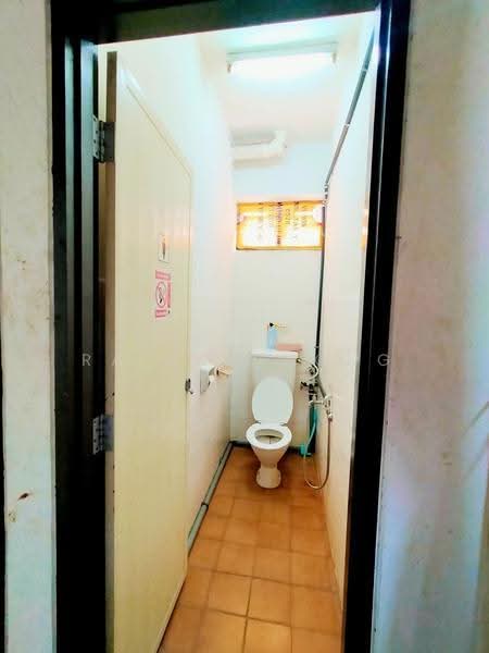 Office for Rent in Bayan Lepas (Penang) - Rainny Wong - Bathroom - PropertyGuru.com.my