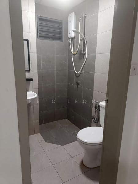 Service Residence for Sale at Flora Residency - Eric Leong - Bathroom - PropertyGuru.com.my