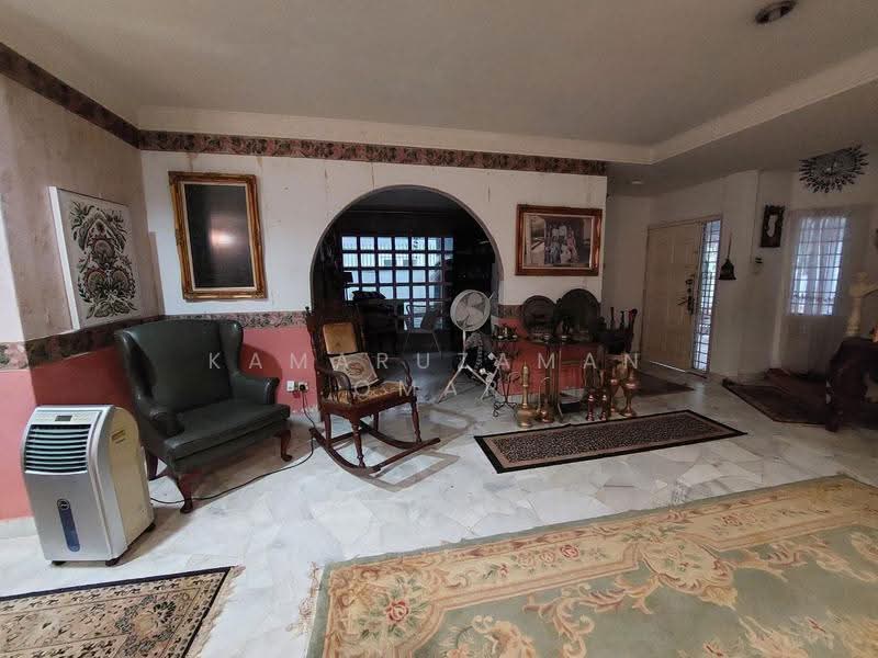 Bungalow House for Sale in Taman Melawati (Ulu Kelang) - Kamaruzaman Omar - Living Room - PropertyGuru.com.my