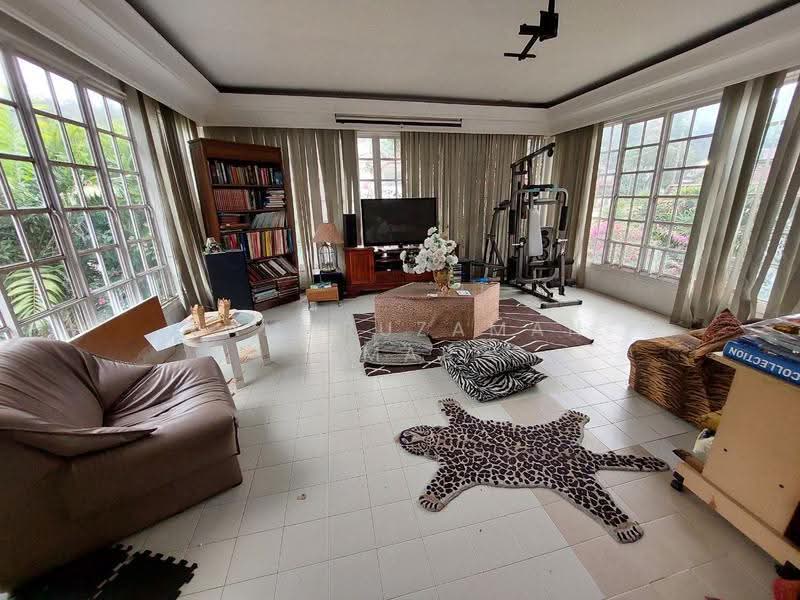 Bungalow House for Sale in Taman Melawati (Ulu Kelang) - Kamaruzaman Omar - Living Room - PropertyGuru.com.my