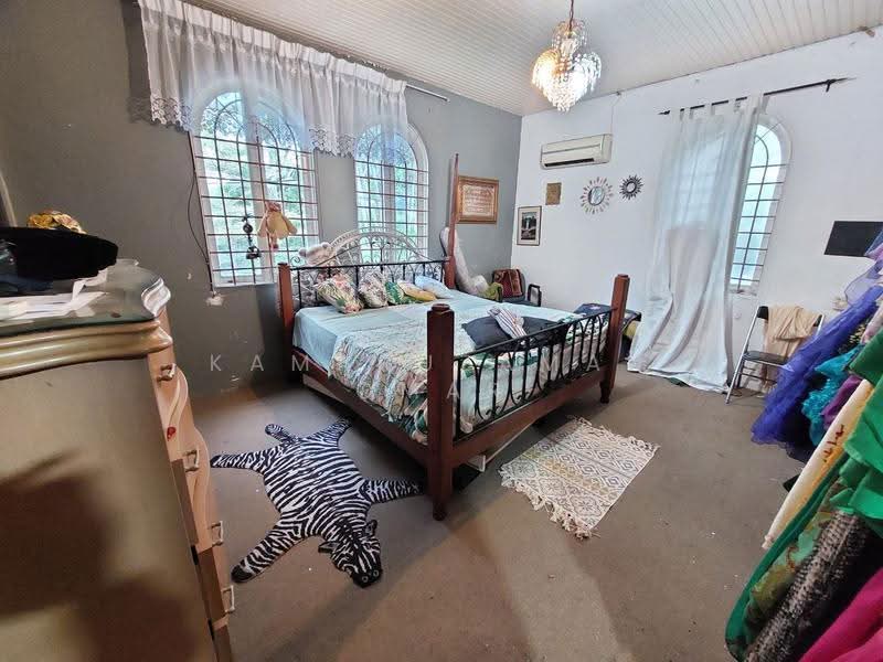 Bungalow House for Sale in Taman Melawati (Ulu Kelang) - Kamaruzaman Omar - Bedroom - PropertyGuru.com.my