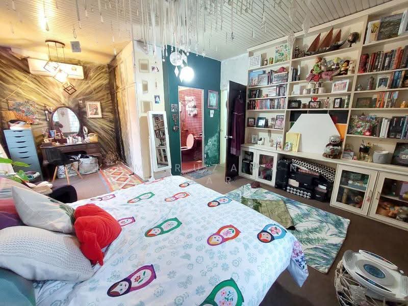 Bungalow House for Sale in Taman Melawati (Ulu Kelang) - Kamaruzaman Omar - Bedroom - PropertyGuru.com.my