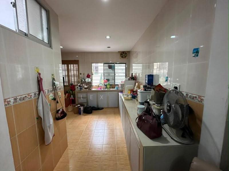 2-storey Terraced House for Sale in Johor Bahru (Johor) - Alex Sieh - Kitchen - PropertyGuru.com.my