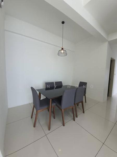 Kondominium untuk Dijual di City Residence - Rainny Wong - Dining Room - PropertyGuru.com.my