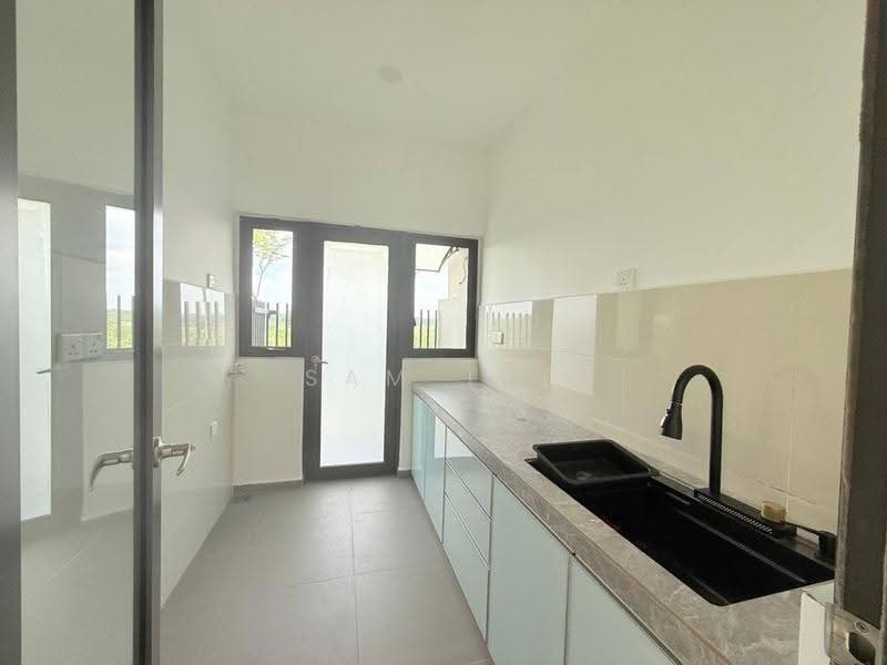 2-storey Terraced House for Sale in Iskandar Puteri (Nusajaya) (Johor) - Sam Tee - Kitchen - PropertyGuru.com.my