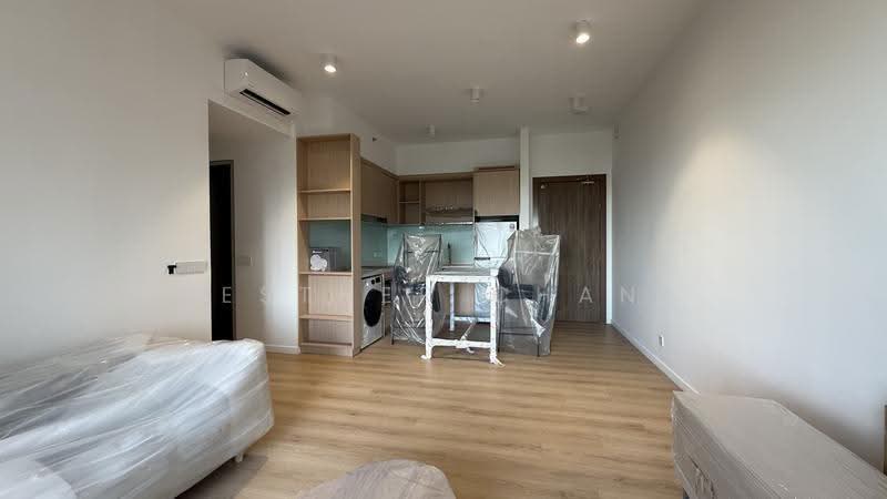 Kediaman Servis untuk Dijual di The Meg Serviced Residence - Esther Chan - Living Room - PropertyGuru.com.my
