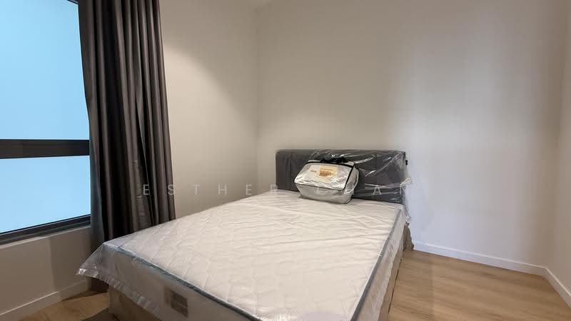 Kediaman Servis untuk Dijual di The Meg Serviced Residence - Esther Chan - Bedroom - PropertyGuru.com.my