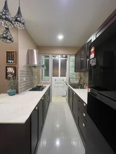 Condominium for Rent at Scenaria @ North Kiara Hills - Jeffrey Hoon - Kitchen - PropertyGuru.com.my