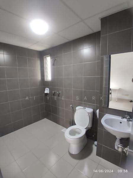 Kondominium untuk Dijual di Condominium Akasia Bukit Jalil - Ai Yee Sark - Bathroom - PropertyGuru.com.my