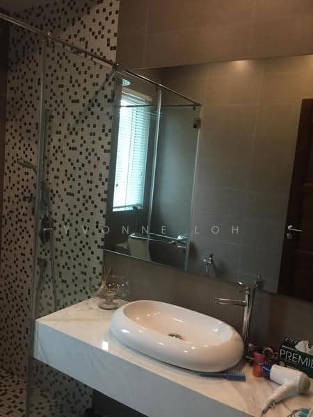 Rumah Berkembar untuk Dijual di Tanjung Bungah (Penang) - Yvonne Loh - Bathroom - PropertyGuru.com.my