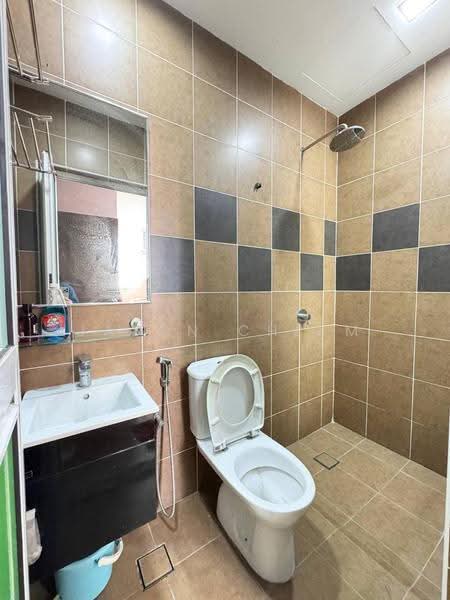 Kondominium untuk Disewa di KSL D'Esplanade Residence - Jason Chiam - Bathroom - PropertyGuru.com.my