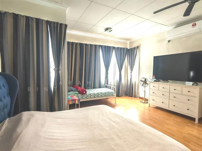 2-storey Terraced House for Sale in Denai Alam (Shah Alam) - FARAH HANIM BINTI AD SUHADAK SUHADAK - Bedroom - PropertyGuru.com.my