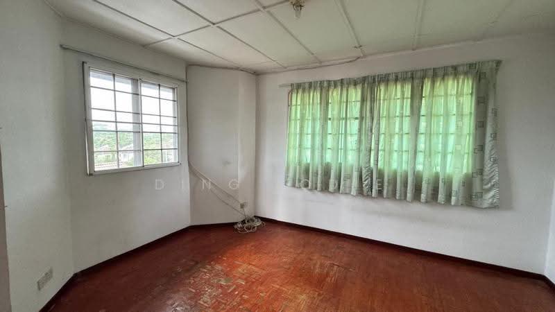 Bungalow House untuk Dijual di Taman Rasah Kemayan (Rasah) - Ding Jodie - Interior - PropertyGuru.com.my