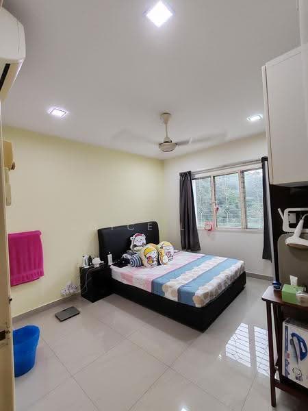 Apartment for Sale at Pangsapuri Saraka - Joyce Low - Bedroom - PropertyGuru.com.my