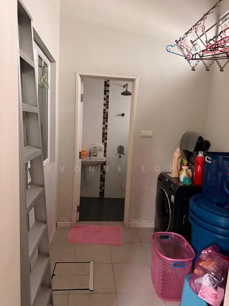 Semi-Detached House for Sale in Gelugor (Penang) - Yvonne Loh - Bathroom - PropertyGuru.com.my