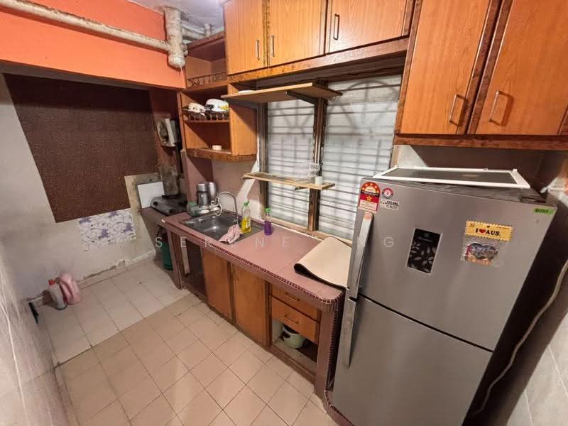Flat for Rent at Gugusan Dedap - Serene Ong - Kitchen - PropertyGuru.com.my