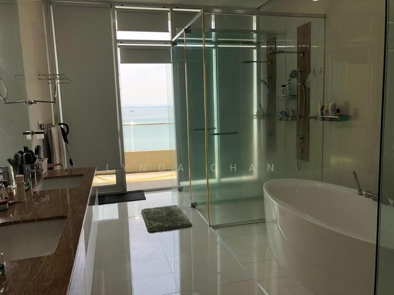 Kondominium untuk Dijual di 8 Gurney (The Shore Condominium) - Lynda Chan - Bathroom - PropertyGuru.com.my