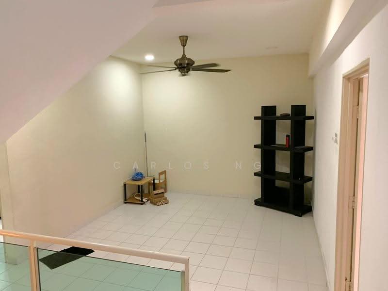 Rumah Teres 2.5-Tingkat untuk Disewa di Bandar Kinrara (Selangor) - Carlos Ng - Living Room - PropertyGuru.com.my